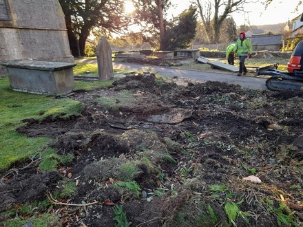 emergency_tree_surgery_conifer_blown_over_at_nannerch_church After