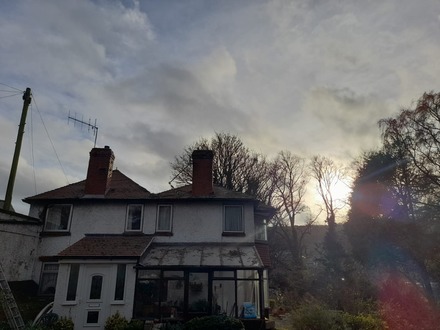 emergency_tree_surgeon_tree_blown_over_roof After